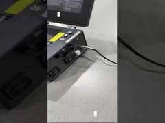 ميوآو به هواپيما متصل شده