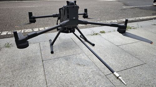 آخرین اخبار شرکت در مورد یک دست همه‌کاره در تمیزکاری هوایی: پهپاد سبک وزن MYUAV M400X، بدنه جمع و جور با دقت زاویه باز