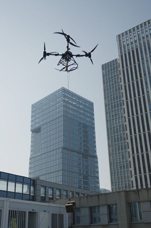 آخرین اخبار شرکت در مورد بلند کردن ثابت 100 کیلوگرم! MYUAV و Yifeite تست های کلیدی را بر روی هواپیماهای بدون سرنشین سنگین انجام دادند